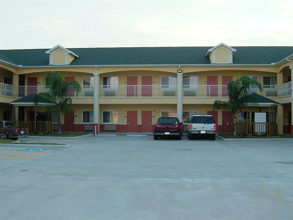 The Symphony Inn & Suites Houston Exterior photo